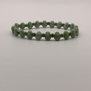 Elastic Beaded Green Penguin Bracelet